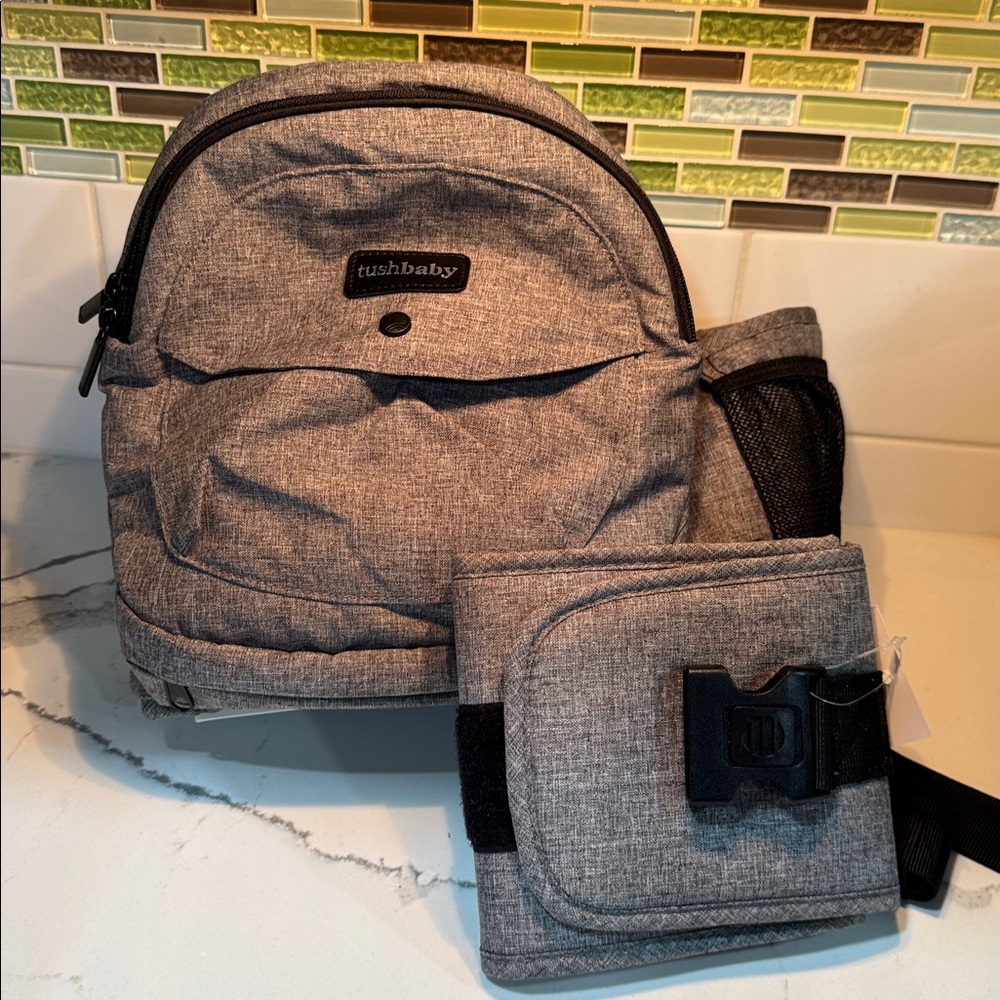 Tushbaby Strapless Baby Hipseat and Waistbelt Extender